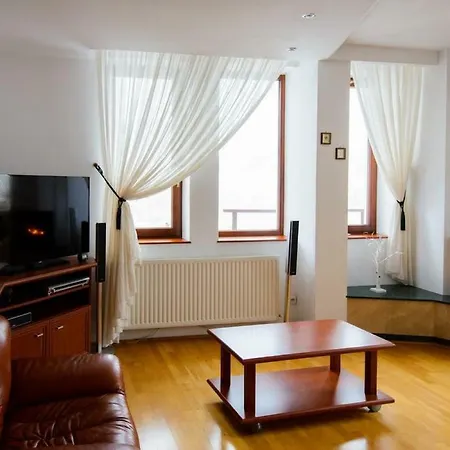 Modern With Beautiful Views To The City Villa