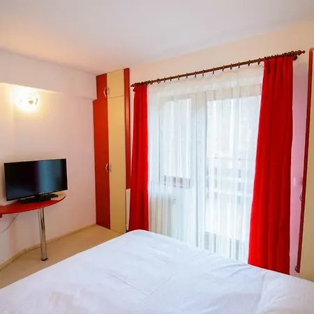 Modern With Beautiful Views To The City Brasov